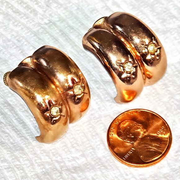 Light Weight Vintage Copper Screwback Clip-On Earrings with Rhinestone Accents - Picture 3 of 7